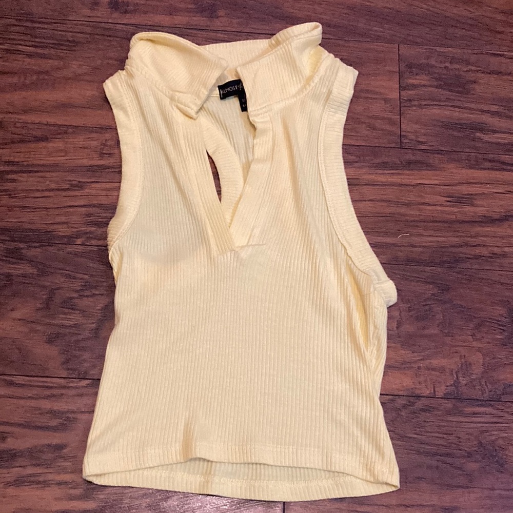 Yellow cropped v neck